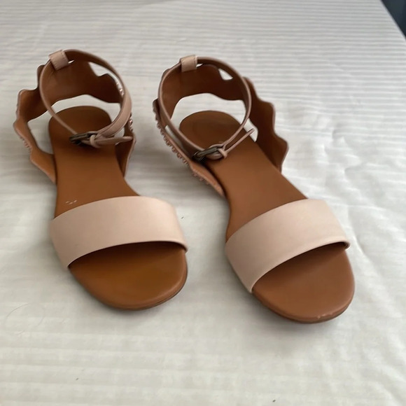 See by Chloé Scallop Leather Rhinestone Sandal Beige EU 38.5 US 8.5 - Picture 2 of 15